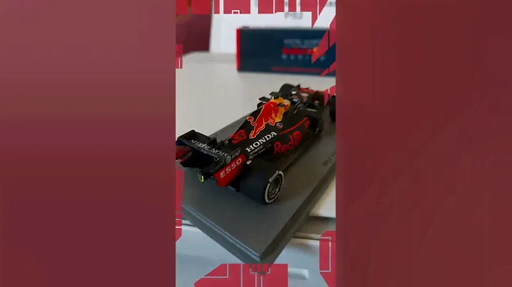 ЛИДЕР ПРОДАЖ LADA В РОССИИ! VESTA NG 106 ЛОШАДЕЙ