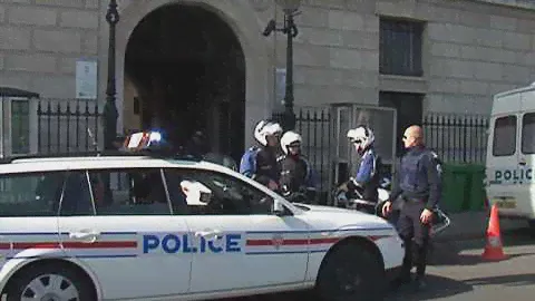 Ex-Panama leader Noriega extradited to France