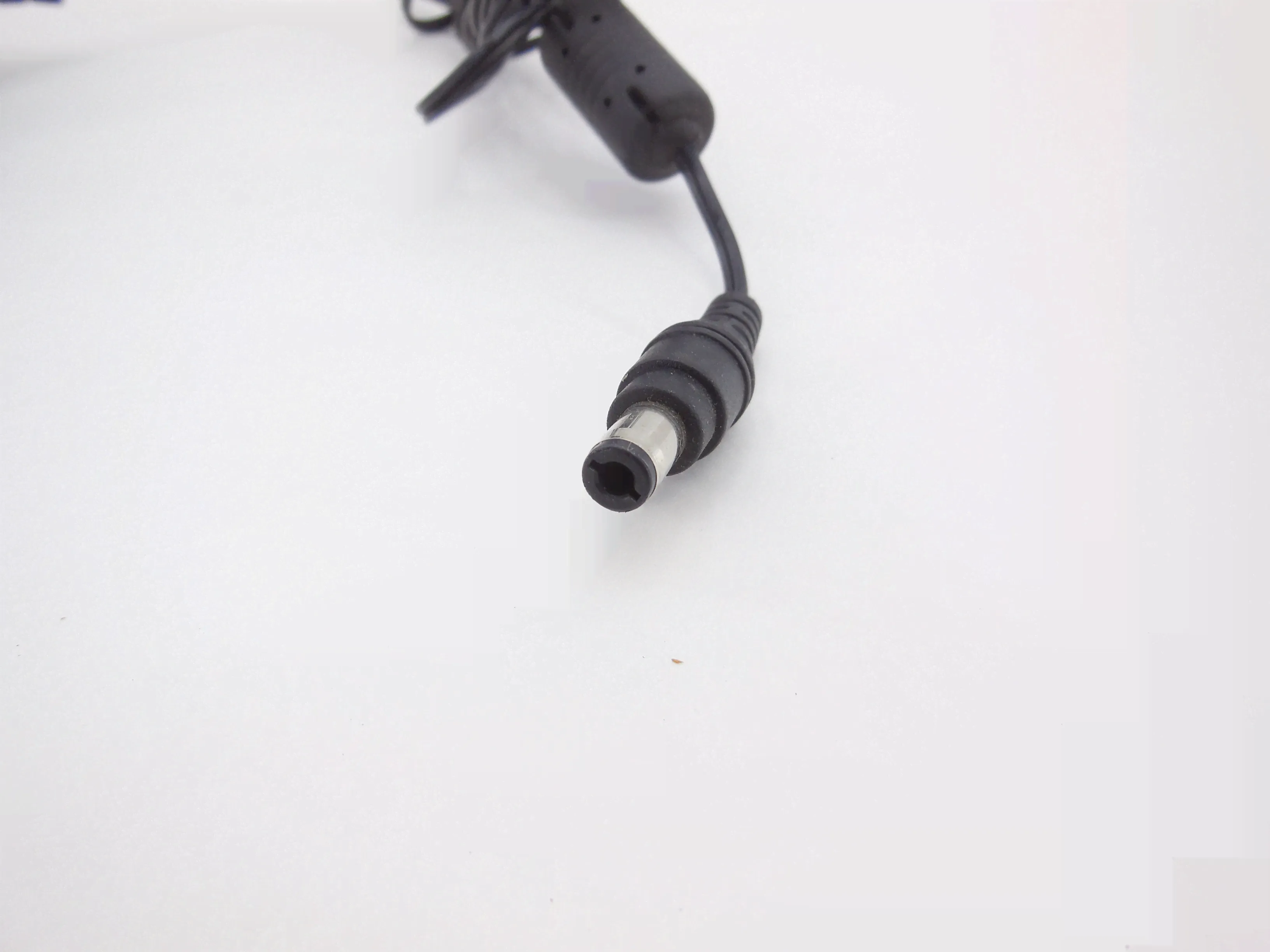 Блок питания Leader Electronics NU60-F480125-I1NN-1