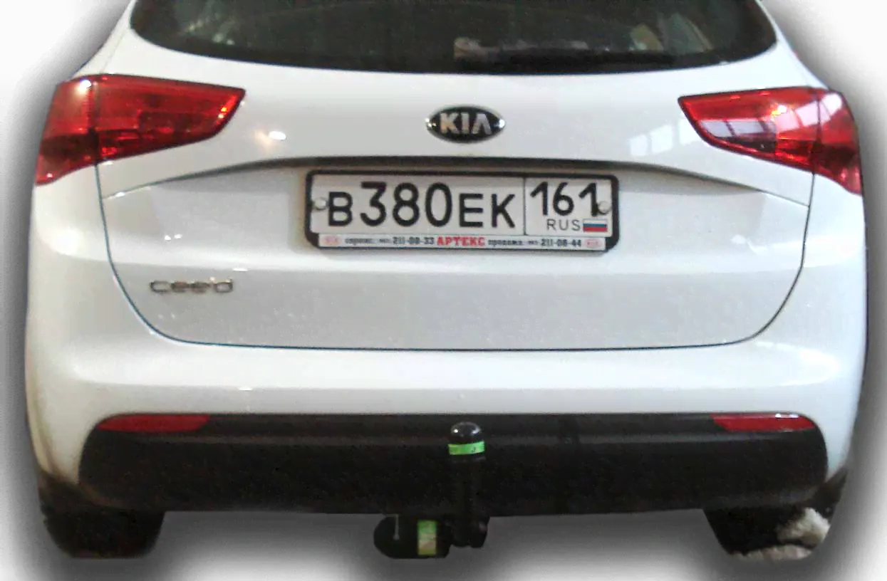 Фаркоп K119-A для KIA CEED SW 2012-2018. Leader-Plus