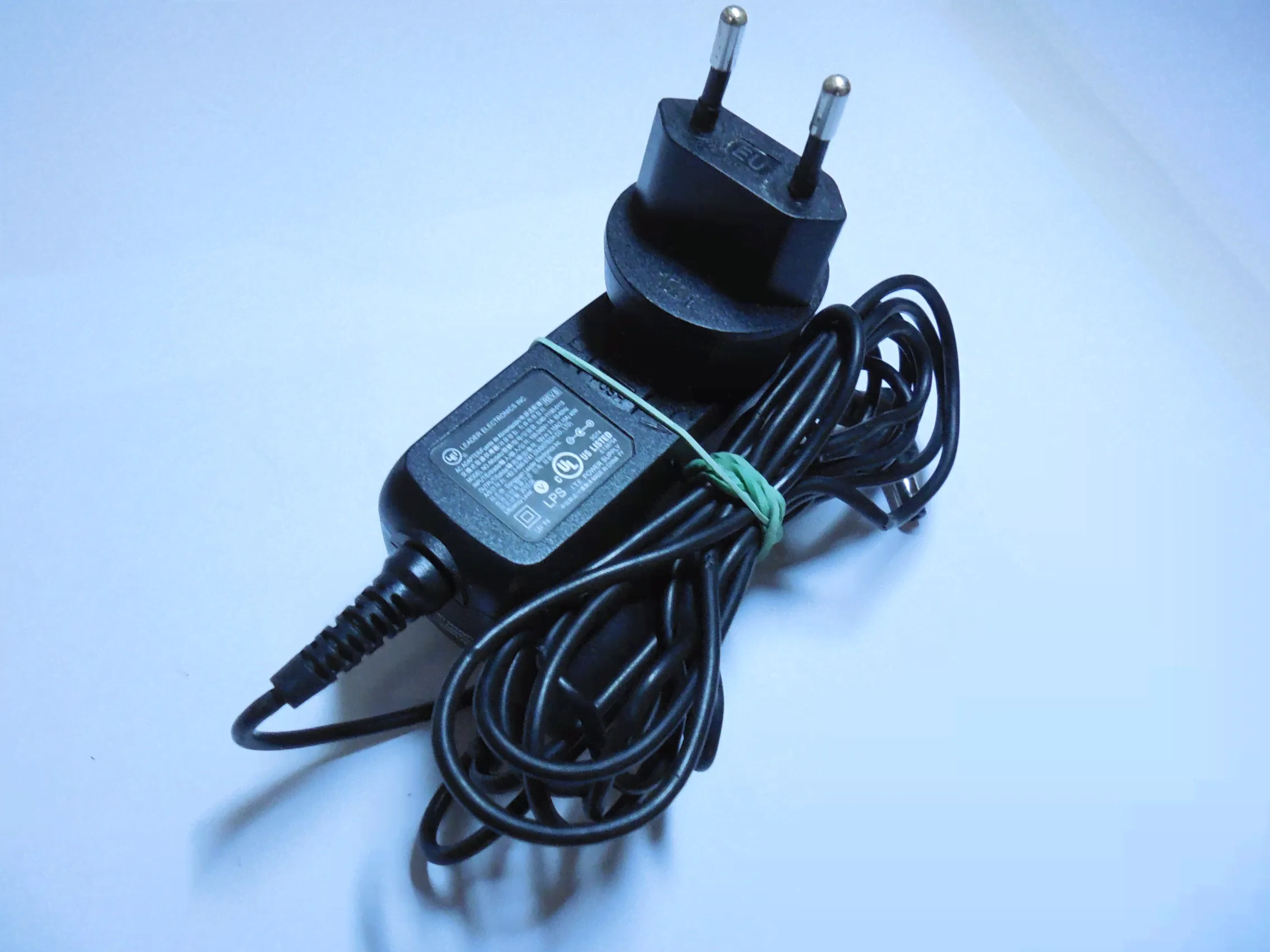 Блок питания LEADER ELECTRONICS INC-2