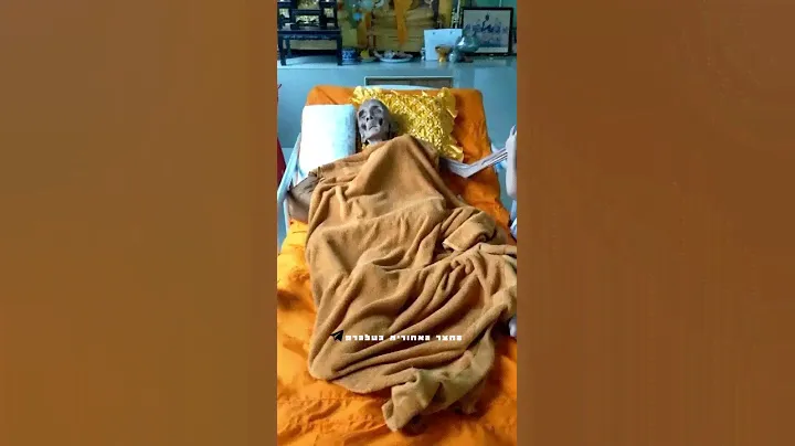 A Tibetan monk at the age of 130