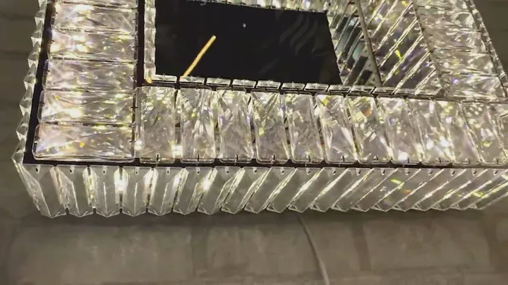 Яскрава кришталева стельова люстра Led 9597-50*50 =