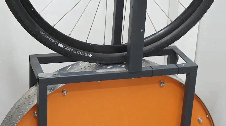 Hutchinson Caracal TLR Rolling Resistance Test (spin up video)