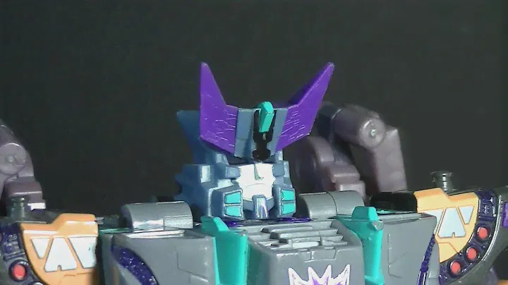 Transformers Cybertron: Leader Class Megatron Review