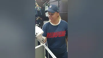Светлана Андреева тестит перчатки NBNL, Rival и Grant🥊